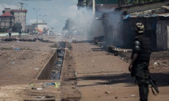 Guinée: Le recours non nécessaire à la force lors d’un rassemblement pacifique ne doit pas rester impuni