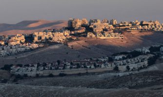 Monde. Le refus de la FIFA de prendre des mesures vis-à-vis des clubs israéliens installés dans des colonies illégales bafoue le droit international